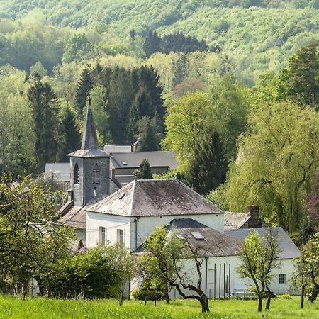 Gezellige Villa Met Open Haard En Zonnige Tuin. Doische Luaran gambar