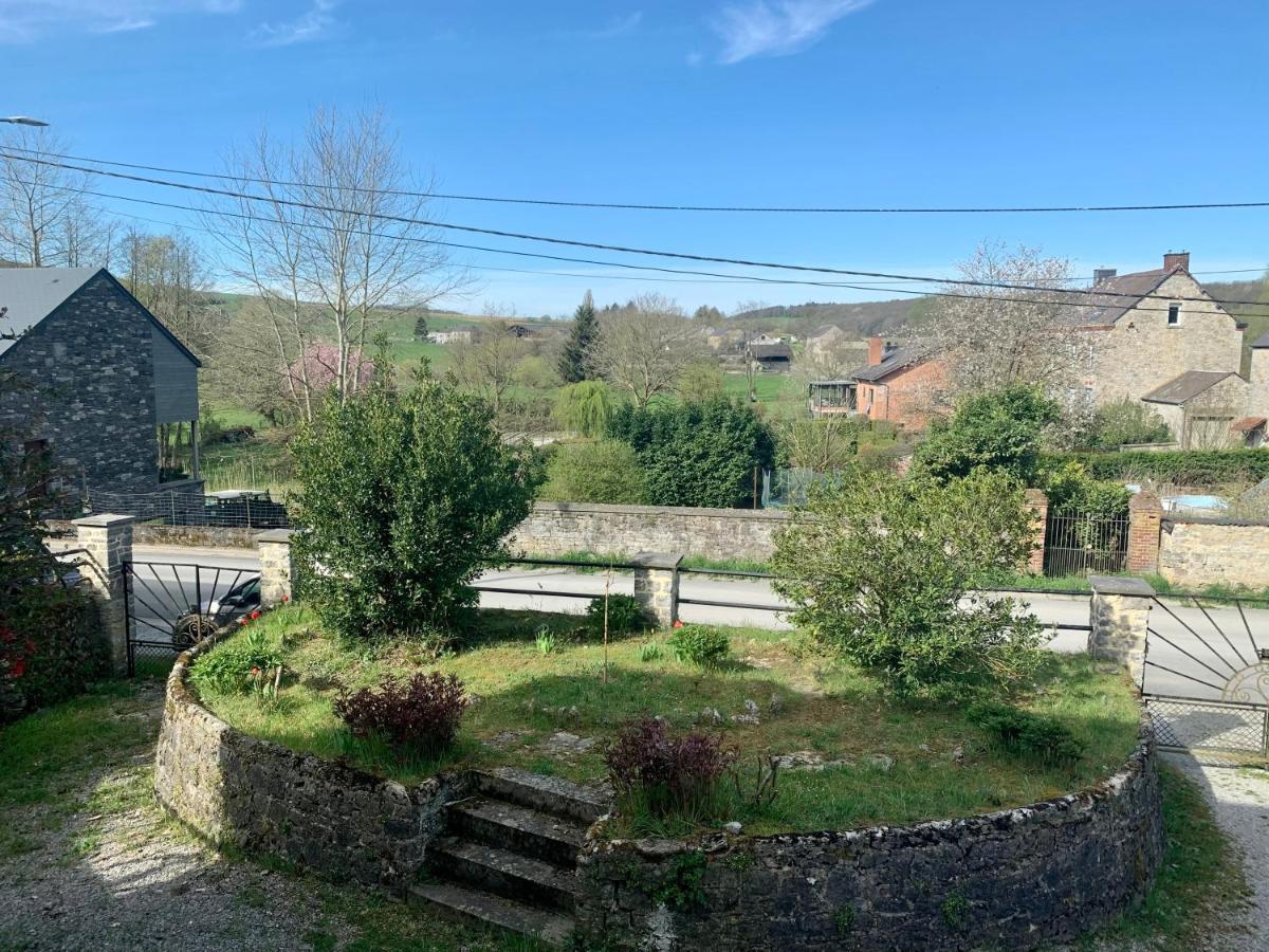 Gezellige Villa Met Open Haard En Zonnige Tuin. Doische Luaran gambar