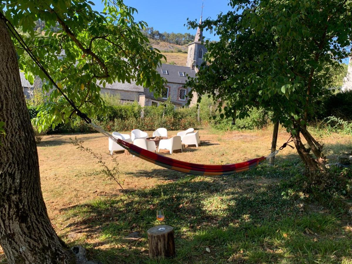 Gezellige Villa Met Open Haard En Zonnige Tuin. Doische Luaran gambar